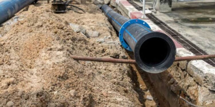 Shoring Technology: 7 Benefits of Renting Your Equipment