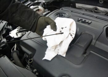 The Importance of Using the Best Engine Oil