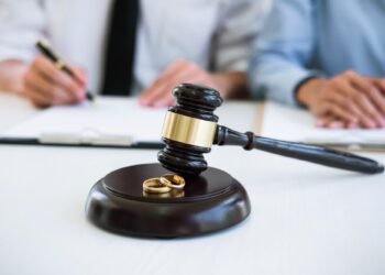 The Pros and Cons of Not Legally Separated but Living Apart