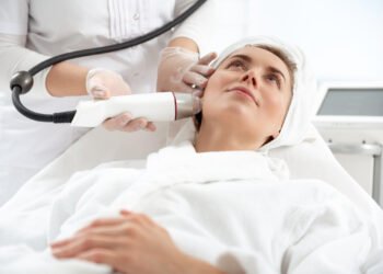 4 Reasons Why Well-Trained Staff Are Vital for Spa Aesthetic Salons