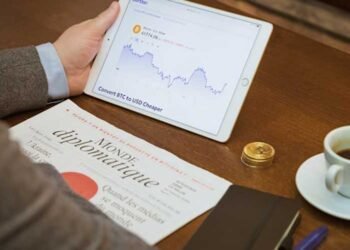 A-Roadmap-to-Begin-Investing-Your-Money-Wisely