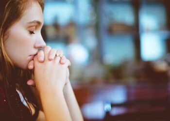 Embracing-Change-Rediscovering-Yourself-in-Sobriety