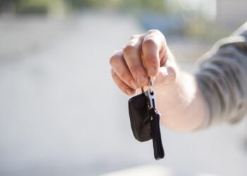 How to Choose the Right Automotive Key Locksmith for Your Vehicle