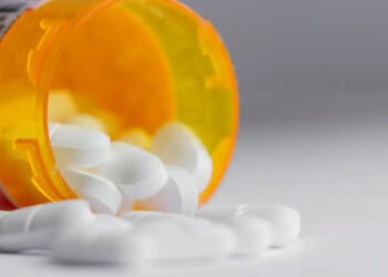 M367 White Oval Pill