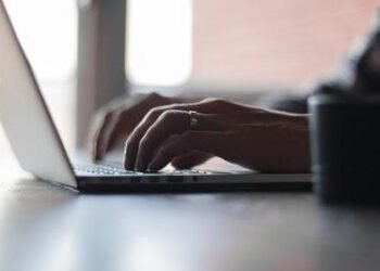 Top 6 Benefits of Taking Online Therapy Classes