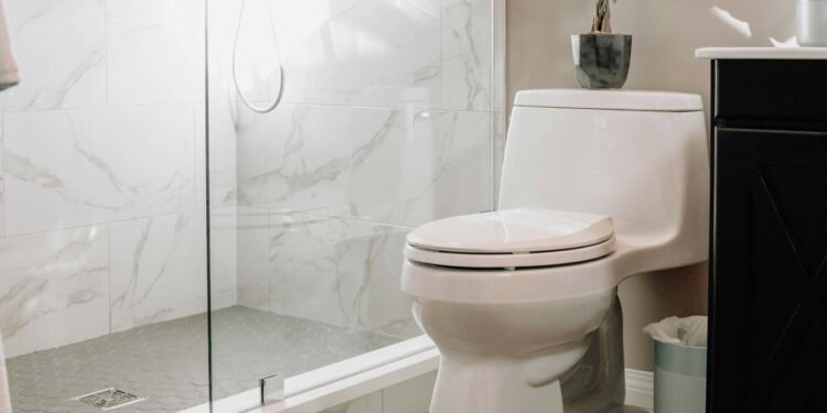 6 Essential Items to Include in Your Bath Renovation Checklist