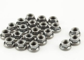 Agrati automotive nuts