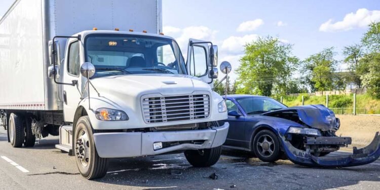 Common-Causes-of-Commercial-Truck-Accidents