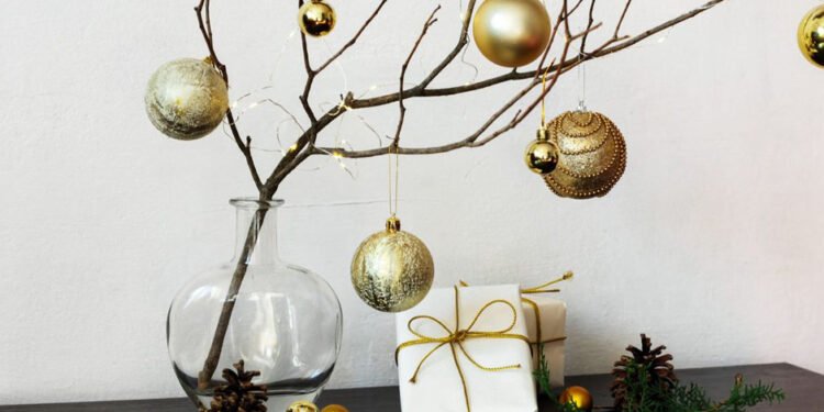 Creative Holiday Decoration Ideas