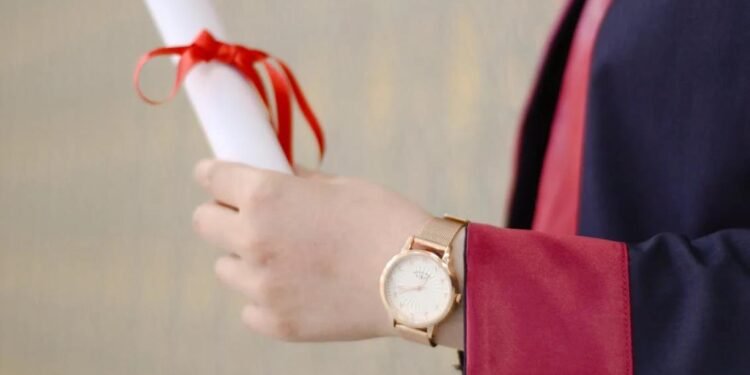 How to Create Records with Transcript Maker Platforms