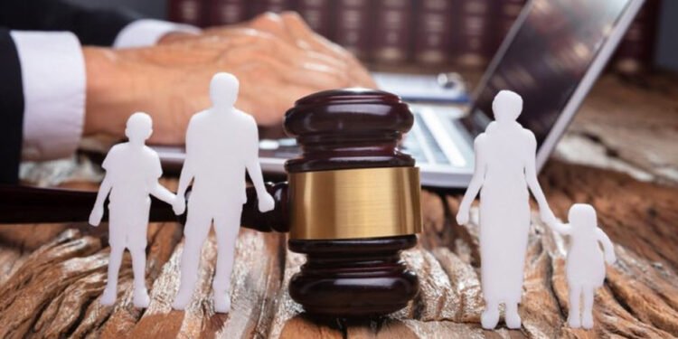 Right Divorce Lawyer