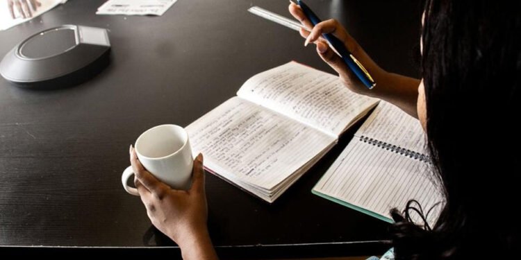 Role of Strategic Communication in Modern Business