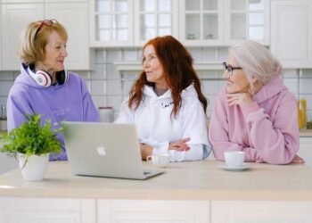 The Ultimate Guide to Elderly Living Options for a 90 Year Old Senior