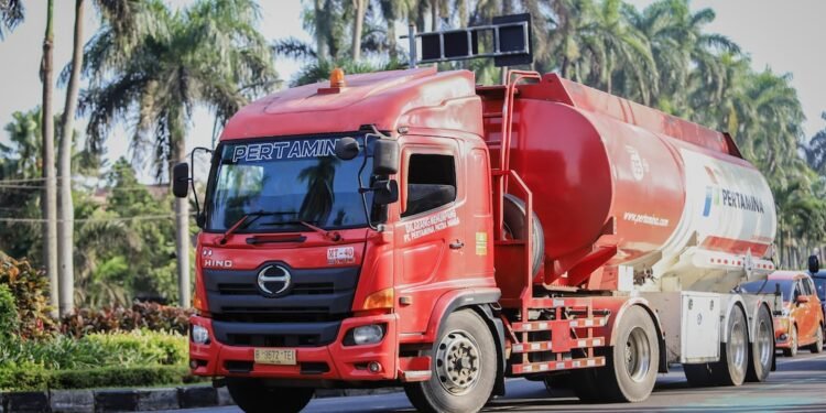 The Ultimate Guide to Fuel Management for Fleet Operations