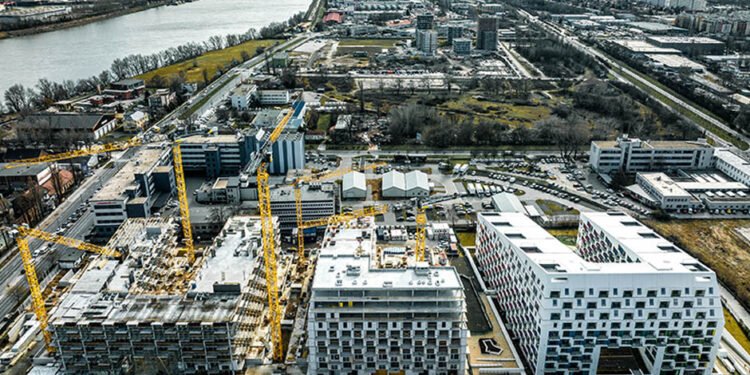 Cranes in Modern Construction Projects