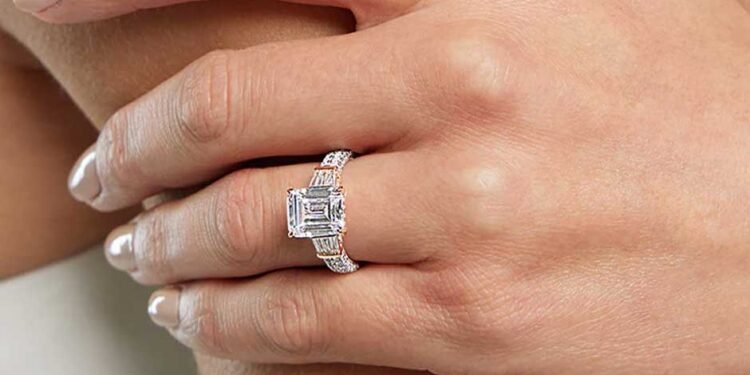 Customizing-Your-Solitaire-Diamond-Ring