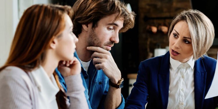 Divorce Settlement Through Mediation