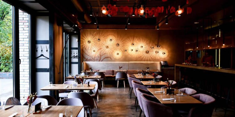FURNITURE IN YOUR RESTAURANT TO THE CUSTOMER