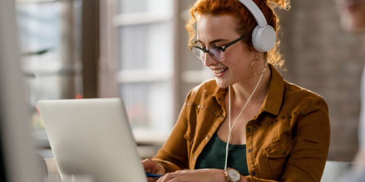 How BlissTrax Enhances Focus Through Guided Meditation