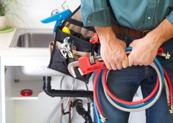 Right Licensed Plumber for Plumbing Repair