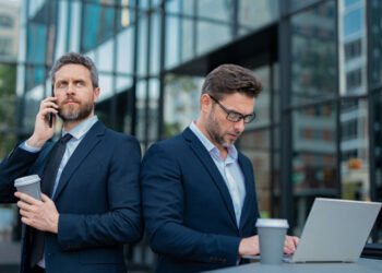 What to Expect When Working With a Toronto SEO Agency