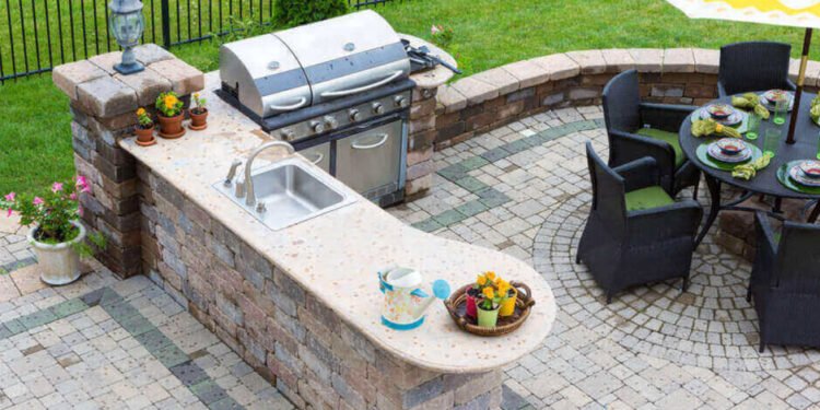 5-Benefits-of-Getting-an-Outdoor-Kitchen-for-Your-Property