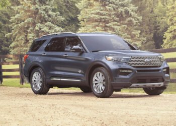 Certified Pre-Owned Vehicle from a Ford Dealership