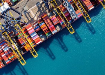 Choose the Best Cargo Shipping Service