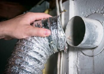 How to Identify Clogged Dryer Vent Symptoms Before It's Too Late