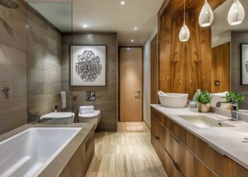 How to Maximize Space in a Small Bathroom Remodel