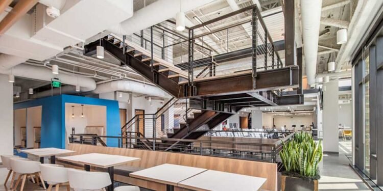 Innovative-Design-Approaches-for-Commercial-Workspaces