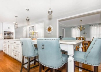 Kitchen Into an Entertainer's Dream