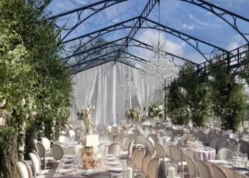 Luxurious Natural Decor Tips for Orangery Tents