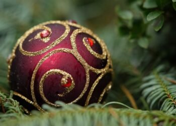 Make the Holidays Memorable Without Financial Stress