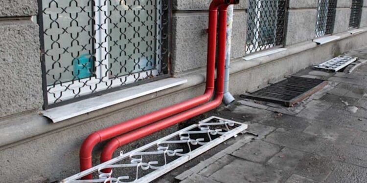 5-Smart-Ways-to-Avoid-Plumbing-Disasters-(1)