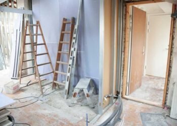9 Tips for Transforming Your Fixer-Upper into Your Dream House!