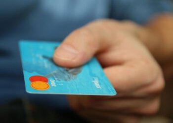 Five Financial Advice for Pakistani Expats Living Abroad