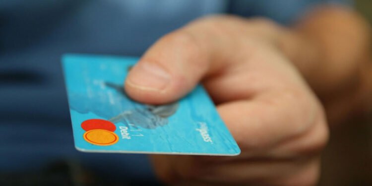 Five Financial Advice for Pakistani Expats Living Abroad