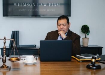 How Dads Rights Lawyers Can Help Navigate Custody Battles