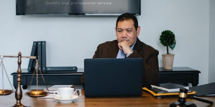 How Dads Rights Lawyers Can Help Navigate Custody Battles
