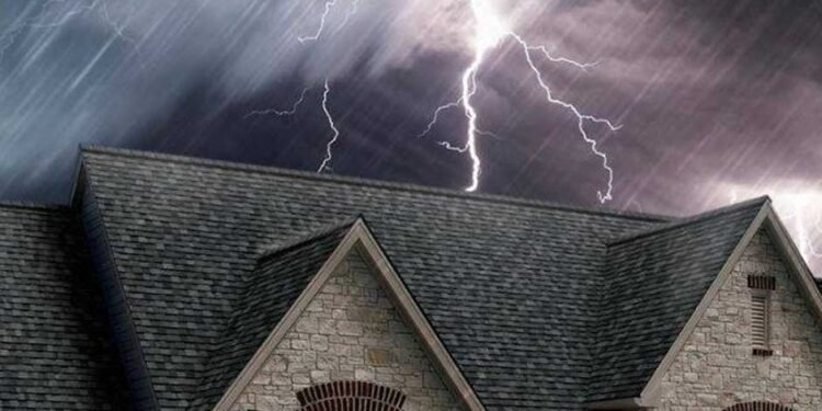 How Fast Storm Restoration Can Reduce Damage Costs