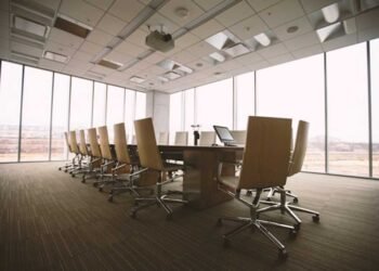 How-to-Build-a-Strong-Foundation-for-Your-New-Business