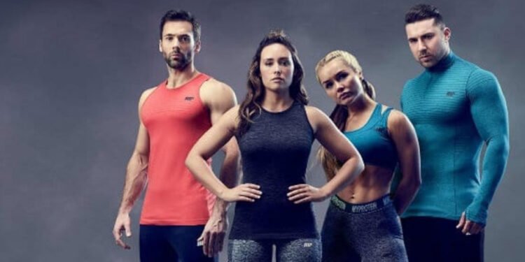 The Science and Benefits of Seamless Clothing for Sensitive Skin