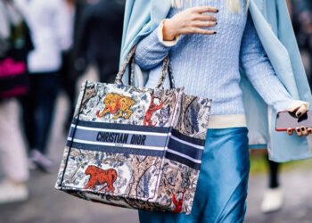 The reusable custom tote bag