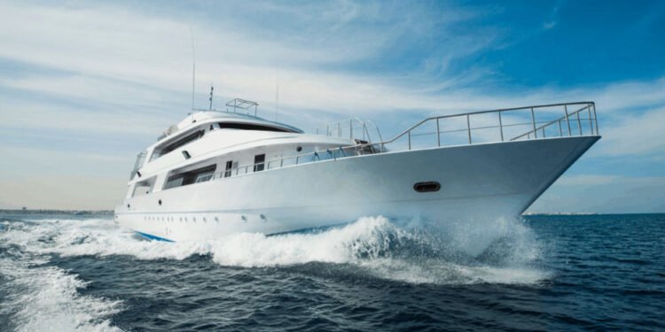 Three Important Considerations When Chartering a Sailing Yacht on the Island Of Phuket