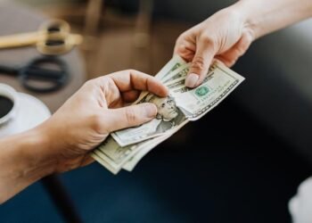 Ultimate Tips for Getting Approved for an Instant Loan Quickly