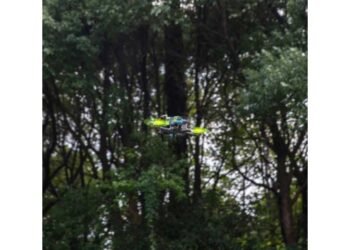 What-is-an-FPV-Drone-and-How-to-Get-Started