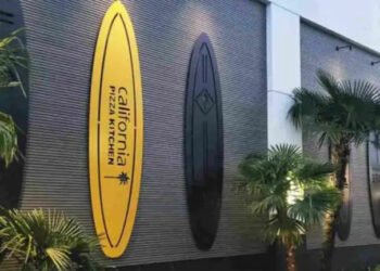 Are Custom Signs in Los Angeles Worth the Investment?