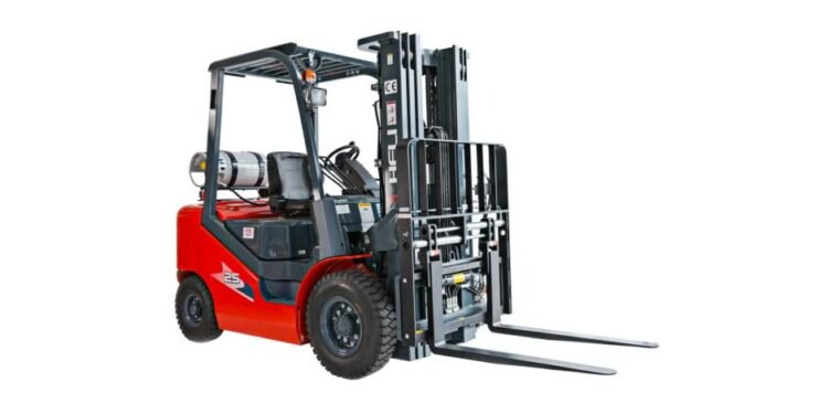 Features to Consider When Choosing a 2nd Hand Truck Mounted Forklift