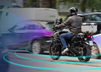 How Motorist Negligence in Blind Spots Puts Cyclists at Risk